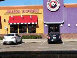 Panda Express outside