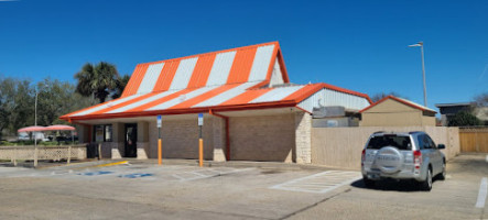 Whataburger outside