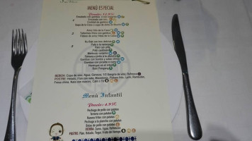 Tres Delícies menu