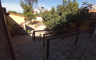 Albergue Turistico La Higuera outside