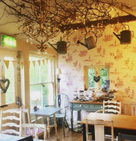 Castle Cottage Cafe inside