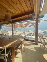 Ariadne Plage inside