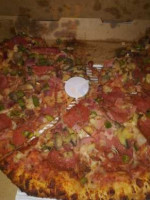 Happy's Pizza food