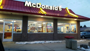 Mcdonald's outside