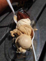 Capannari Ice Cream food