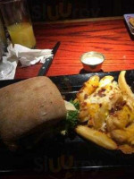 Red Robin Gourmet Burgers And Brews food