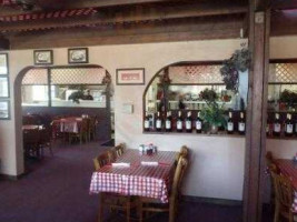 Filippi's Pizza Grotto Temecula food