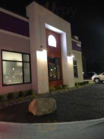 Taco Bell outside