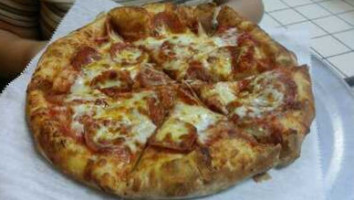 Genoa Pizza food