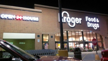 Kroger Bakery outside