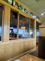 Applebee's Grill inside