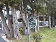Auberge McGowan Inn and Restaurant outside