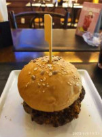 Paulista Burger food