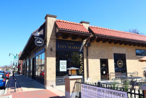 The City Market Cafe outside