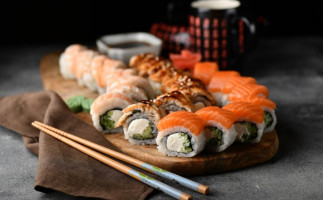 Sushistore food