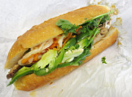 Mobile Bun Mih Vietnamese Sandwhiches On Weekdayd food