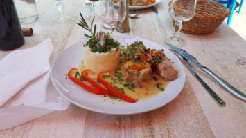 Cafe Des Voyageurs food