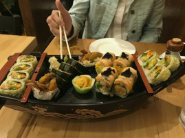 Kei Sushi food