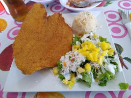 Tostadas El Tocayo food