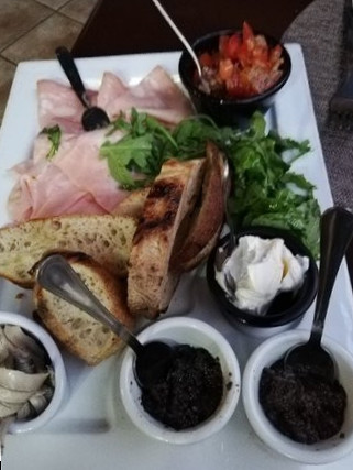 restaurant image