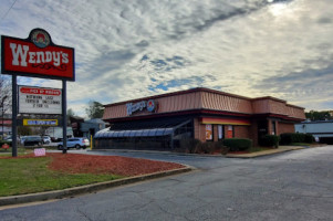 Wendy's outside