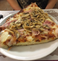 Samarcanda Pizzeria food