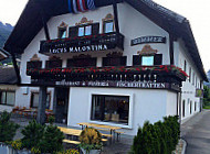 Restaurant & Pizzeria Fischertratten outside