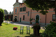 Azienda Agricola Isolone outside