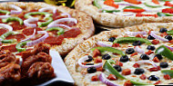 Milanos Pizza & Grill food