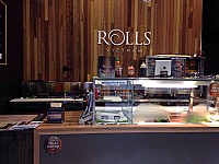 Rolls Vietnam food