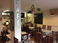 Pier Avenue Cafe inside