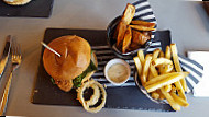 The Swan Milton Keynes food