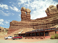 Twin Rocks Trading Post outside