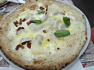 Pizzeria 94 food