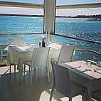 White Otranto inside