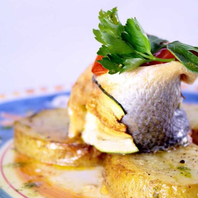 restaurant image