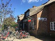 Cafe Im Apfelgarten outside