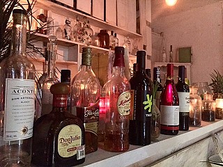 restaurant image
