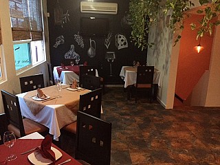restaurant image