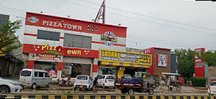 Lasani Food Centre لاثانی فوڈ سینٹر