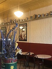 restaurant image