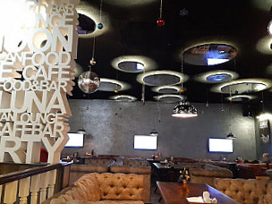 Luna Lounge