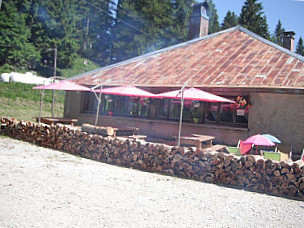 Le Chalet De La Frasse