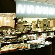 Super Buffet Glass Court Keio Plaza