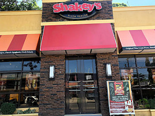 Shakey's Pizza