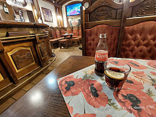 Mathias Pizzéria Söröző Pub