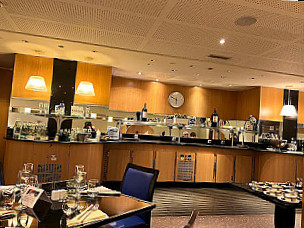 Les Saisons Sheraton Paris Airport