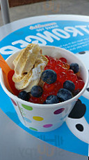 Menchie's Frozen Yogurt