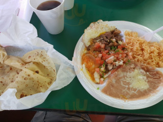 Alberto's Mexican Food