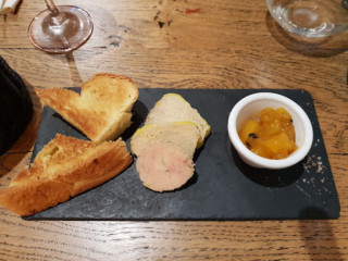 restaurant image